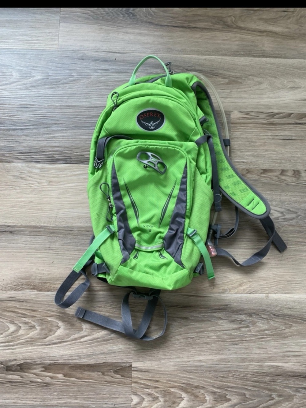 Osprey Viper 13 hydration pack  Men’s Backpack in Bright Green
